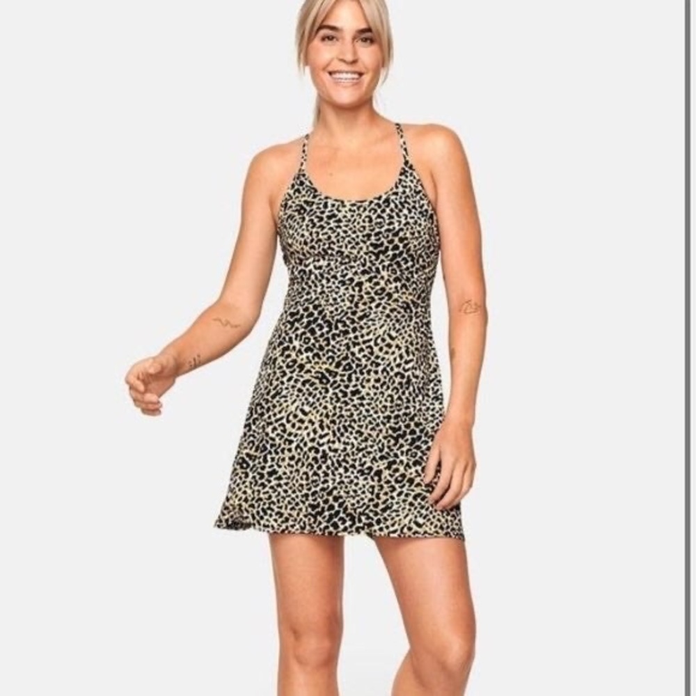 Outdoor voices exercise dress in cheetah, leopard, animal print
